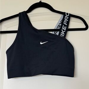 Nike Women's Black Sports Bra